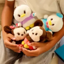 Donald Duck Urupocha-chan Plush -Disney Store 415159973851 5