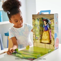 Snow White Disney Story Doll 15 Snow White Disney Story Doll -Disney Store 416129493522 4