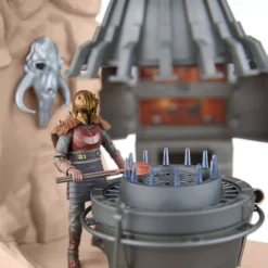 Hasbro The Armorer’s Forge Playset, The Vintage Collection, Star Wars: The Mandalorian -Disney Store 417138196473 5