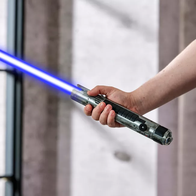 Sol LIGHTSABER Hilt, Star Wars: The Acolyte 3 Sol LIGHTSABER Hilt, Star Wars: The Acolyte