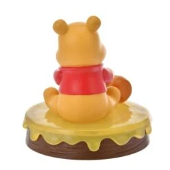 Winnie The Pooh Light-Up Figurine, Honey Day -Disney Store 434080029048APAC 4