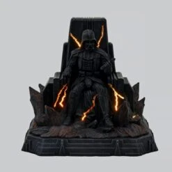 Darth Vader Light-Up Figure, Star Wars