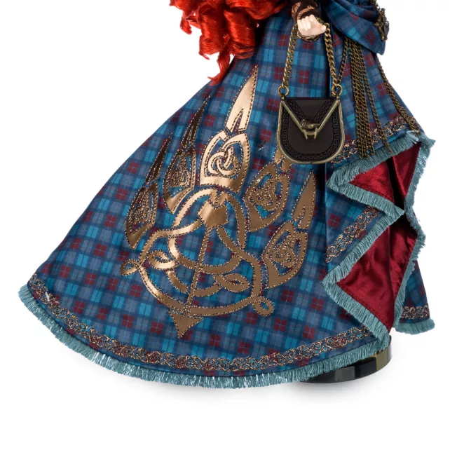 Merida Disney Designer Collection Limited Edition Doll 7 Merida Disney Designer Collection Limited Edition Doll - Image 5