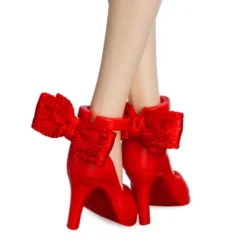 Snow White Ultimate Princess Celebration Limited Edition Doll -Disney Store 460032736542 3