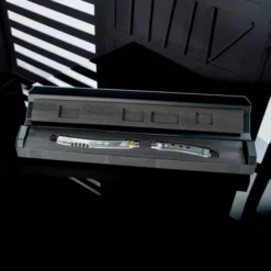 Ahsoka Tano Legacy LIGHTSABER Set, Star Wars -Disney Store 461064243640 5