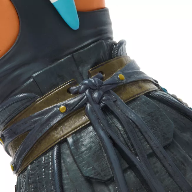 Ahsoka Collectible Bust, Star Wars: Ahsoka 9 Ahsoka Collectible Bust, Star Wars: Ahsoka - Image 7